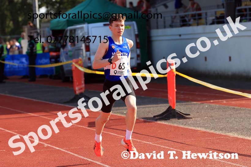 Mens 6 Stage Relay, 2024 Northern Mens 6 and Womens 4 and Youngsters Relays, Stanley Park, Blackpool.  Photo: David T. Hewitson/Sports for All Pics